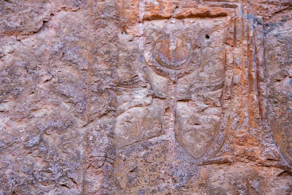 Քարե «ինստագրամ», կիսալուսին խաչի վրա և Օձունի եկեղեցու այլ գաղտնիքները - Sputnik Արմենիա