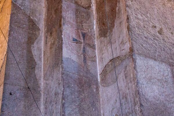 Քարե «ինստագրամ», կիսալուսին խաչի վրա և Օձունի եկեղեցու այլ գաղտնիքները - Sputnik Արմենիա