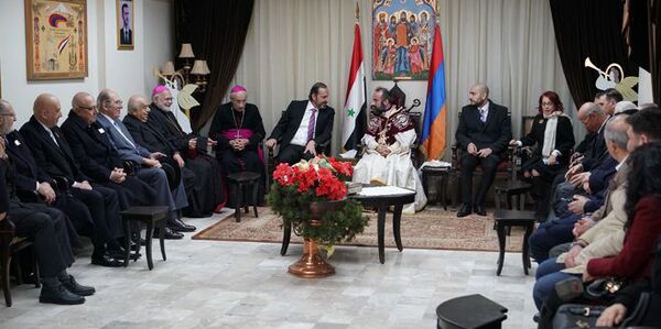 Բաշար Ալ–Ասադի անունից սիրիահայերին շնորհավորել են սուրբծննդյան տոնի կապակցությամբ Բաշար Ալ–Ասադի անունից սիրիահայերին շնորհավորել են սուրբծննդյան տոնի կապակցությամբ - Sputnik Արմենիա