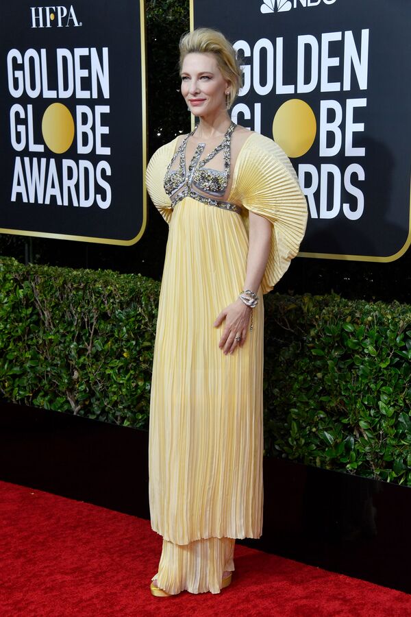 Ջենիֆեր Լոպեսի զգեստը ծաղրել են սոցցանցերում Ջենիֆեր Լոպեսի զգեստը ծաղրել են սոցցանցերում - Sputnik Արմենիա