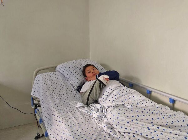 Հրավառության «գինը». 10–ամյա Տավրոսը հույս ունի, որ կորցրած ցուցամատը հետո կվերականգնվի - Sputnik Արմենիա