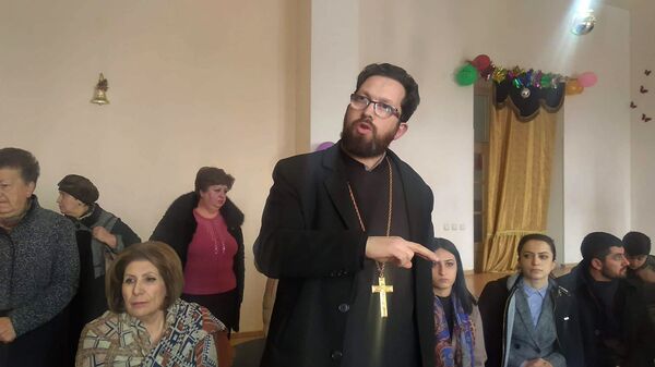 Ի՞նչ ճակատագիր է սպասում Գյումրու «Թռչունյան տուն» կենտրոնի երեխաներին ու աշխատակիցներին - Sputnik Արմենիա