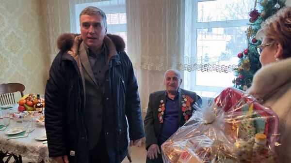 Путин поздравил армянского ветерана, отметившего свое 100-летие - Sputnik Армения