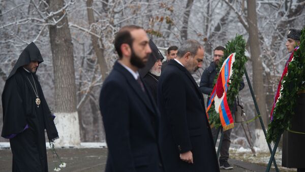 Цицернакаберд в день памяти жертв погромов в Баку (13.01.2020). Еревaн - Sputnik Армения