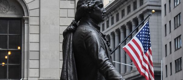 Статуя Джорджа Вашингтона возле здания Нью-Йоркской фондовой биржи на Уолл-Стрит - Sputnik Արմենիա