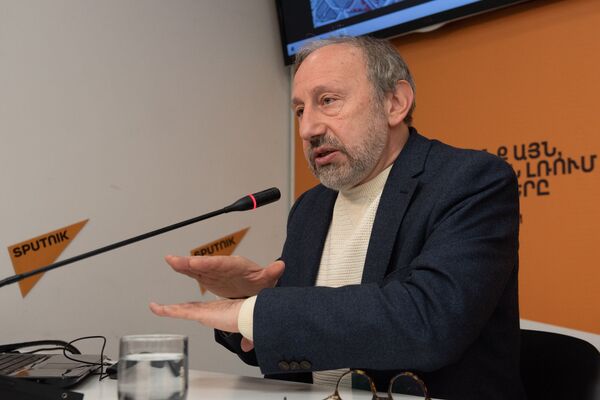 Օպերայի շենքը Թամանյանը նախագծել էր նաև որպես մարզական. ինչու չիրականացավ նրա մտահղացումը Օպերայի շենքը Թամանյանը նախագծել էր նաև որպես մարզական. ինչու չիրականացավ նրա մտահղացումը - Sputnik Արմենիա