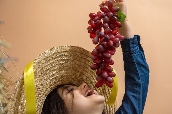 Վան Գոգի ու Փաշինյանի հետքերով․ երևանցիներն այժմ սելֆիի հատուկ տեղ ունեն. լուսանկարներ Վան Գոգի ու Փաշինյանի հետքերով․ երևանցիներն այժմ սելֆիի հատուկ տեղ ունեն. լուսանկարներ - Sputnik Արմենիա