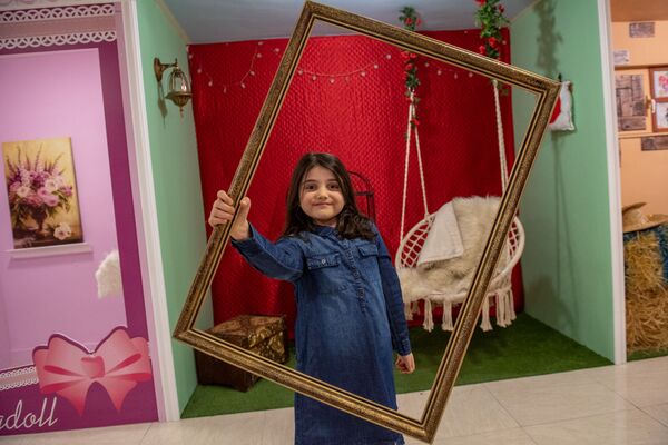 Վան Գոգի ու Փաշինյանի հետքերով․ երևանցիներն այժմ սելֆիի հատուկ տեղ ունեն. լուսանկարներ Վան Գոգի ու Փաշինյանի հետքերով․ երևանցիներն այժմ սելֆիի հատուկ տեղ ունեն. լուսանկարներ - Sputnik Արմենիա