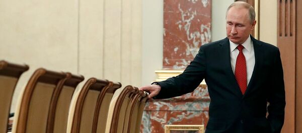 Владимир Путин и пустые стулья подавших в отставку членов Правительства РФ (15 января 2020). Москва - Sputnik Արմենիա