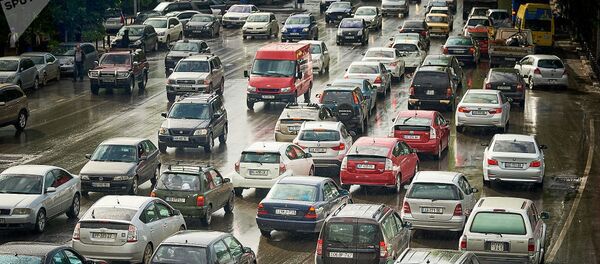 Автомобили на набережной Тбилиси в час пик - Sputnik Արմենիա