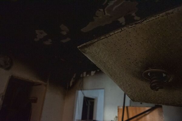 Половины редакции нет: главред газеты Новое время о пожаре в Доме печати Половины редакции нет: главред газеты Новое время о пожаре в Доме печати - Sputnik Армения