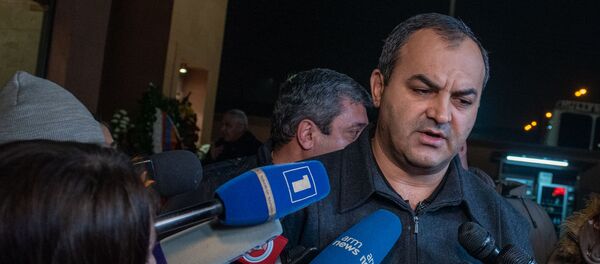 Генеральный прокурор Артур Давтян на гражданской панихиде Георгия Кутояна (19 января 2020). Еревaн Генеральный прокурор Артур Давтян на гражданской панихиде Георгия Кутояна (19 января 2020). Еревaн - Sputnik Արմենիա