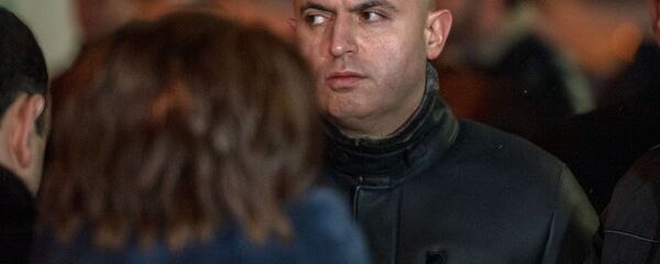 Армен Ашотян на гражданской панихиде Георгия Кутояна (19 января 2020). Еревaн - Sputnik Армения