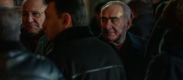 Галуст Саакян на гражданской панихиде Георгия Кутояна (19 января 2020). Еревaн Галуст Саакян на гражданской панихиде Георгия Кутояна (19 января 2020). Еревaн - Sputnik Армения