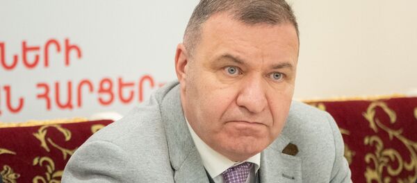 Микаел Мелкумян на пресс-конференции «Актуальные вопросы внутренней и внешней политики стран евразийского интеграционного пространства» (20 января 2020). Еревaн - Sputnik Արմենիա