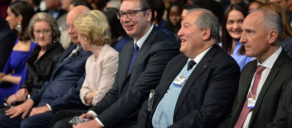 Президент Армен Саркисян на церемонии открытия Всемирного Экономического Форума (20 января 2020). Давос Президент Армен Саркисян на церемонии открытия Всемирного Экономического Форума (20 января 2020). Давос - Sputnik Армения