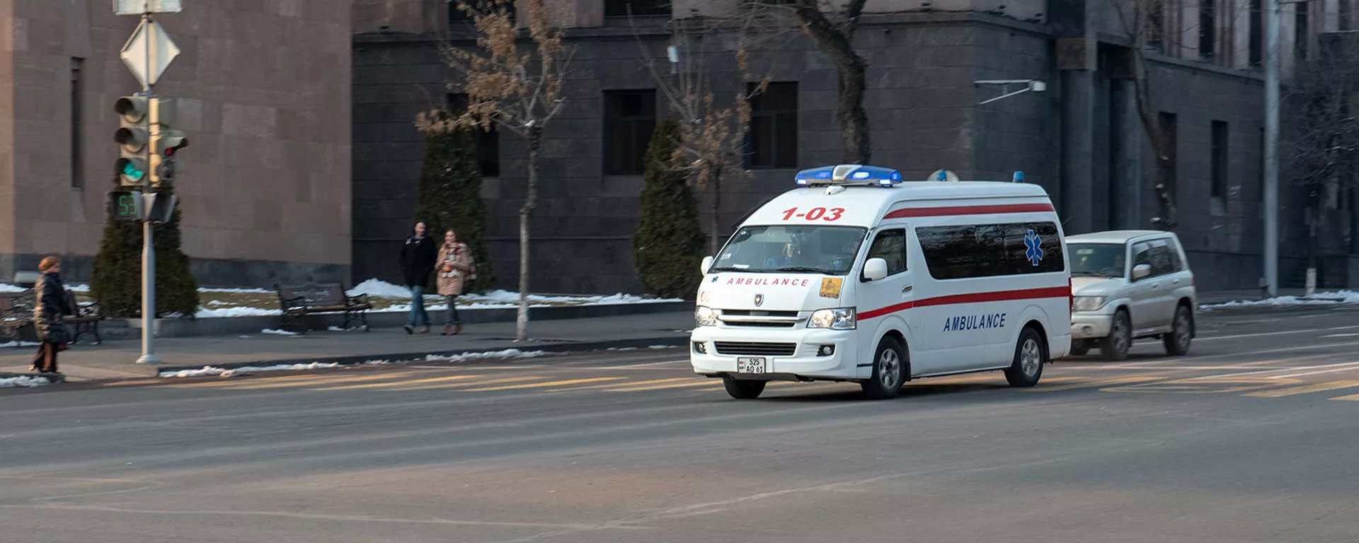 Автомобиль скорой помощи - Sputnik Армения, 1920, 23.01.2022