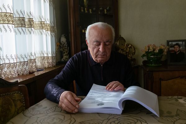 Փորձում են կոծկե՞լ. «Պարտեզում» սպանված Ջիվանի հարազատները պահանջում են գտնել կազմակերպչին Փորձում են կոծկե՞լ. «Պարտեզում» սպանված Ջիվանի հարազատները պահանջում են գտնել կազմակերպչին - Sputnik Արմենիա