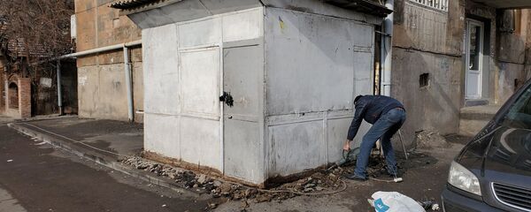 Демонтаж ларьков в административном районе Аджапняк (26 января 2020). Еревaн - Sputnik Արմենիա