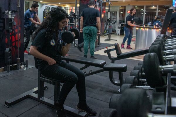 Սուպեր հերոս Սարգիսը. սա Հոլիվուդը չէ, Հայաստանն է ու Արցախը... Սուպեր հերոս Սարգիսը. սա Հոլիվուդը չէ, Հայաստանն է ու Արցախը... - Sputnik Արմենիա