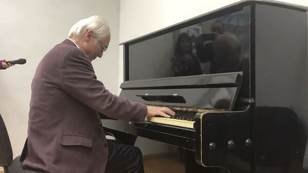 Хотел, чтобы этого не произошло: маэстро Мансурян только одно поменял бы в своей жизни - Sputnik Армения