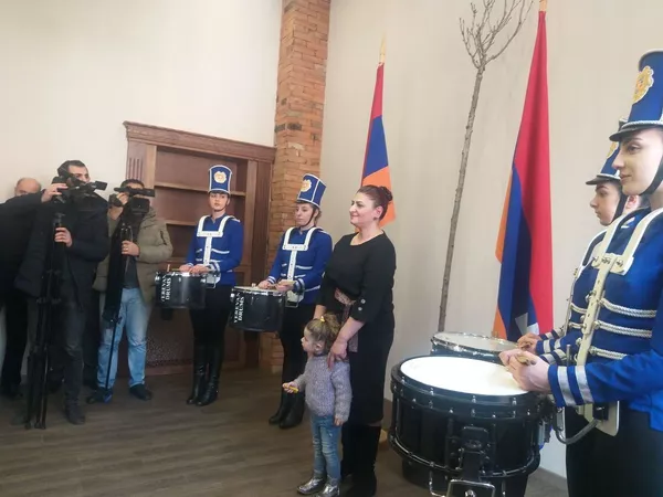 В честь Арменака Урфаняна: армянский герой и после смерти поможет боевым товарищам В честь Арменака Урфаняна: армянский герой и после смерти поможет боевым товарищам - Sputnik Армения