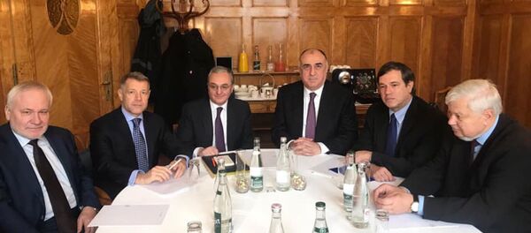 Встреча глав МИД Армении и Азербайджана Зограба Мнацаканяна и Эльмара Мамедъярова при посредничестве МГ ОБСЕ (январь 2020). Женева - Sputnik Արմենիա