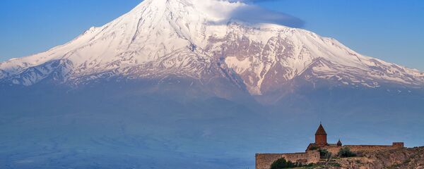 Кадр дня: Арарат во всей красе Кадр дня: Арарат во всей красе - Sputnik Армения