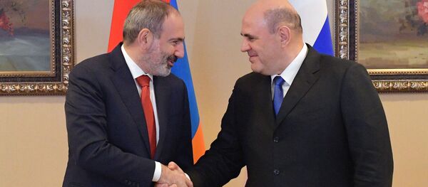 Встреча премьер-министров Армении и России Никола Пашиняна и Михаила Мишустина (31 января 2020). Алматы - Sputnik Արմենիա