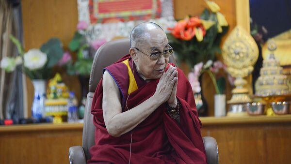 Тибетский духовный лидер Далай-Лама во время мероприятия в Маклеод Гандж (25 октября 2019). Индия - Sputnik Армения