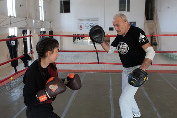 Ինչպես հայ մարզչին հաջողվեց Պետդումայի պատգամավորին դարձնել բռնցքամարտի աշխարհի չեմպիոն - Sputnik Արմենիա