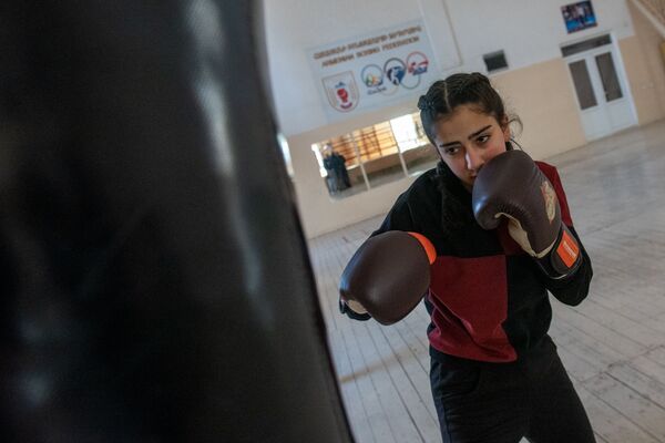 Ինչպես հայ մարզչին հաջողվեց Պետդումայի պատգամավորին դարձնել բռնցքամարտի աշխարհի չեմպիոն - Sputnik Արմենիա