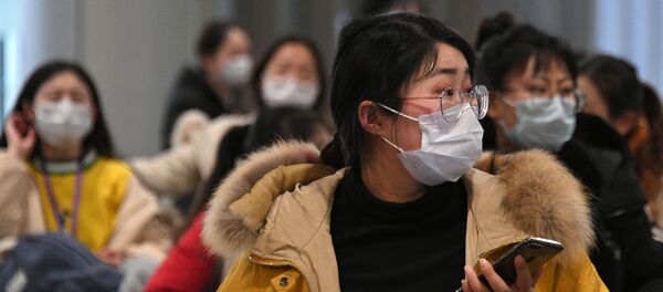 Иностранные туристы в защитных масках - Sputnik Արմենիա