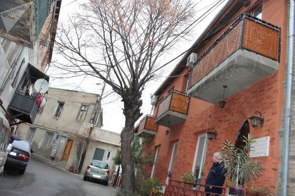 Он уехал в Ереван, но сердце осталось тут: история дома, в котором жил Параджанов - Sputnik Армения