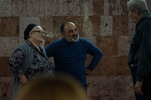 «Բախտաշենը ո՞ր կողմն է». Նորքի տուն-ինտերնատի բնակիչները կպատմեն իրենց «Մոռացված հեքիաթը» «Բախտաշենը ո՞ր կողմն է». Նորքի տուն-ինտերնատի բնակիչները կպատմեն իրենց «Մոռացված հեքիաթը» - Sputnik Արմենիա