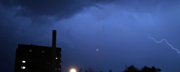 Молния в Ереване Молния в Ереване - Sputnik Армения