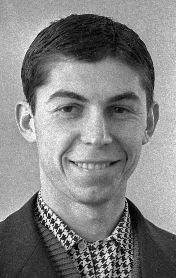 «Գելոն» լուռ լսեց, իսկ Վյաչեսլավն արտասվեց. ինչպես Համբարձումյանները չմասնակցեցին ԱԱ–ին - Sputnik Արմենիա