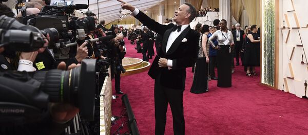 Актер Том Хэнкс на красной дорожке церемонии вручения премии Оскар 2020 (9 февраля 2020). Лос-Анджелес - Sputnik Արմենիա