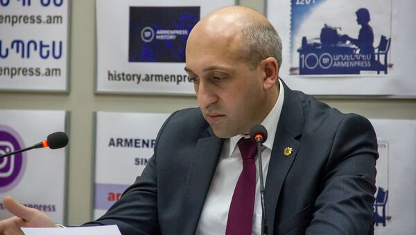 Губернатор Лори Андрей Гукасян на пресс-конференции (22 февраля). Еревaн - Sputnik Армения