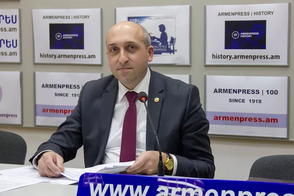 Незаконных присвоений слишком много: губернатор Лори пообещал новые разоблачения Незаконных присвоений слишком много: губернатор Лори пообещал новые разоблачения - Sputnik Армения
