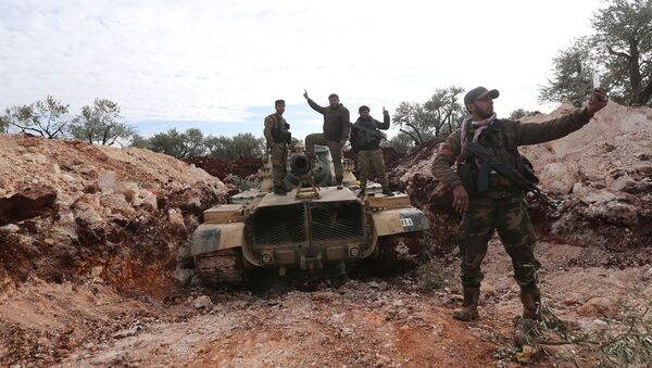 Поддерживаемые Турцией сирийские боевики готовятся выйти на линию фронта в провинции Идлиб (11 февраля 2020). Сирия - Sputnik Արմենիա