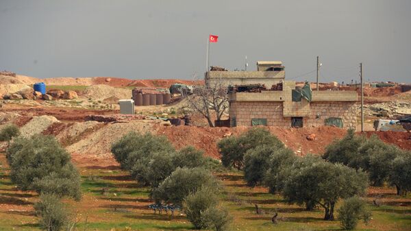 Турецкий пост наблюдения на границе с Сирией в окрестностях сирийского города Мааррат-эн-Нууман, освобожденный военнослужащими Сирийской арабской армии (20 февраля 2020). - Sputnik Армения