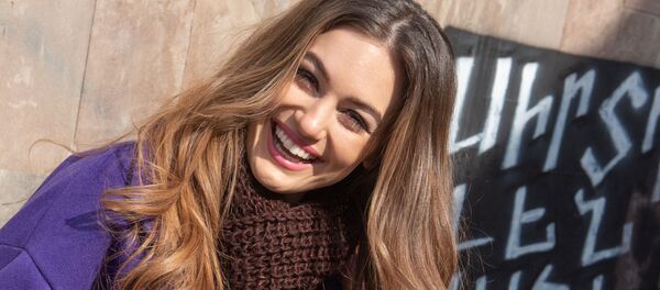 Участница проекта К Евровидению, певица Атена Манукян Участница проекта К Евровидению, певица Атена Манукян - Sputnik Արմենիա