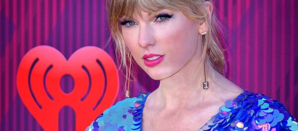 Тейлор Свифт на iHeartRadio Music Awards 2019 (14 марта 2019). Лос Анджелес - Sputnik Армения