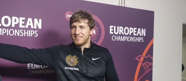 Армянские борцы рассказывают о поединках и своих ощущениях - Sputnik Армения