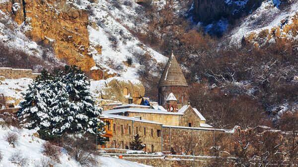 Как выглядят главные армянские достопримечательности зимой?  - Sputnik Армения