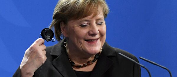 Канцлер Германии Ангела Меркел во время совместной пресс-конференции с премьер-министром Армении (13 февраля 2020). Берлин - Sputnik Армения