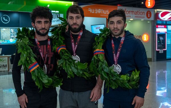 Борцы греко-римского стиля прибыли из Рима по окончании Чемпионата Европы (14 февраля 2020). Еревaн - Sputnik Армения