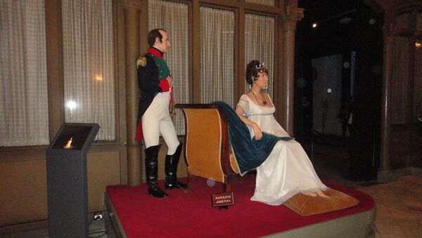 Восковые статуи Наполеона и Жозефины в музее Барселоны - Sputnik Армения
