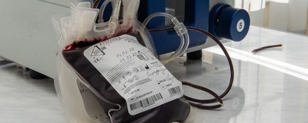 Сотрудники строительной компании добровольно сдают кровь в гематологическом центре имени Р.Йоляна (14 февраля 2020). Еревaн Сотрудники строительной компании добровольно сдают кровь в гематологическом центре имени Р.Йоляна (14 февраля 2020). Еревaн - Sputnik Արմենիա